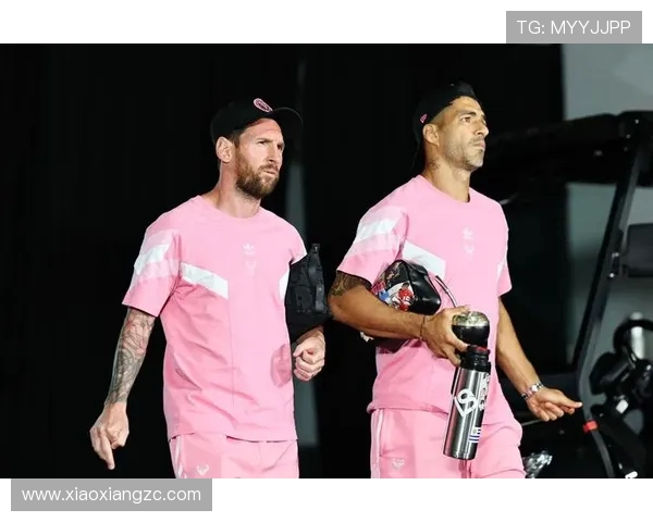 世俱杯 - 乌斯塔里 8 扑救 + 神扑点球 梅西补时中框 迈阿密闷平开罗国民(2)